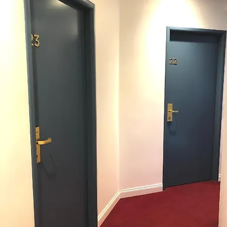 Porte Mars Gare Centre Arena Hotel Reims