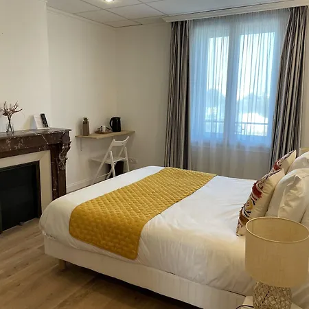 Porte Mars - Gare Centre Arena Hotel 3*