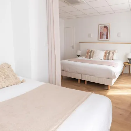 Hotel Porte Mars Gare Centre Arena 3*