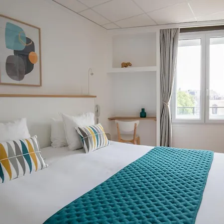 Porte Mars - Gare Centre Arena 3*