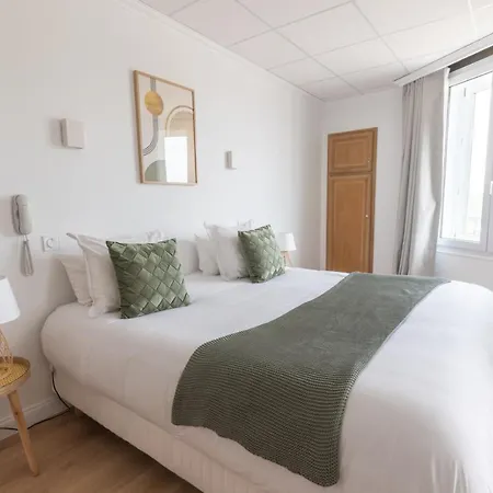 Porte Mars - Gare Centre Arena Hotel