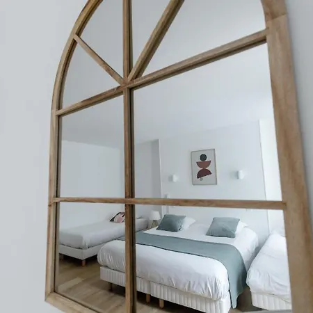 מלון Porte Mars - Gare Centre Arena