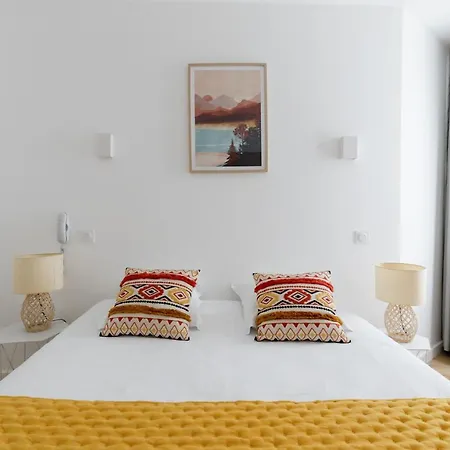 Porte Mars - Gare Centre Arena 3*