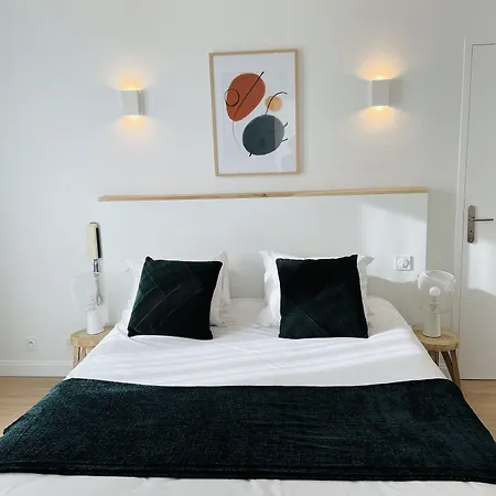 Porte Mars - Gare Centre Arena Hotel