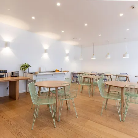 מלון Porte Mars - Gare Centre Arena