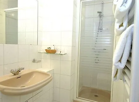 Porte Mars - Gare Centre Arena 3*